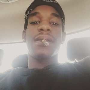 Meet your Posher, Marquez